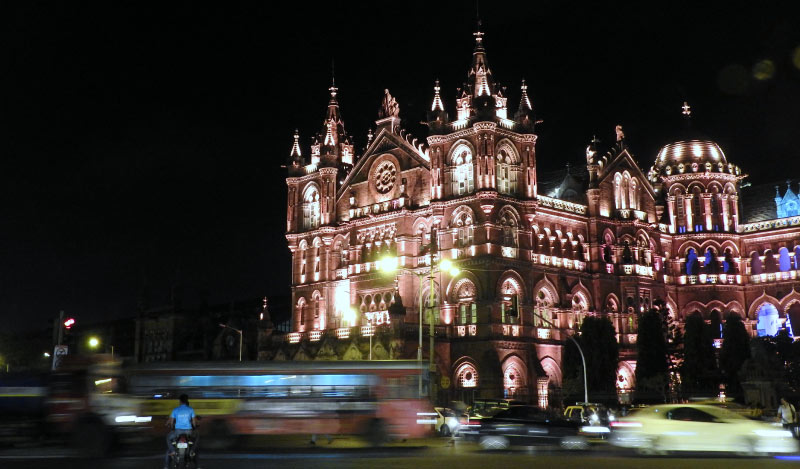 CST Station - Mumbai Dabbawallas